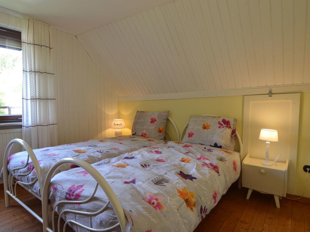 Holiday Home With Garden In Hellenthal Eifel ภายนอก รูปภาพ