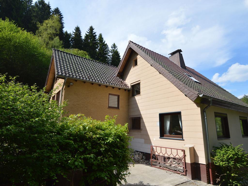 Holiday Home With Garden In Hellenthal Eifel ภายนอก รูปภาพ