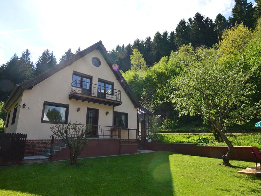 Holiday Home With Garden In Hellenthal Eifel ภายนอก รูปภาพ