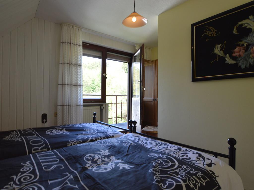 Holiday Home With Garden In Hellenthal Eifel ภายนอก รูปภาพ