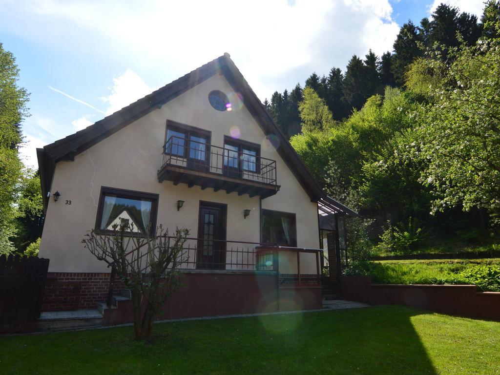 Holiday Home With Garden In Hellenthal Eifel ภายนอก รูปภาพ
